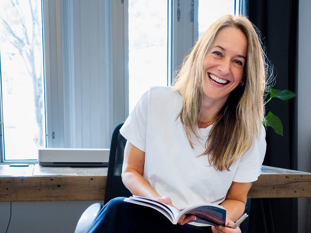 Je suis Caroline Trudel, une praticienne passionnée par l’être humain et naturellement portée vers la rencontre authentique avec l’autre.